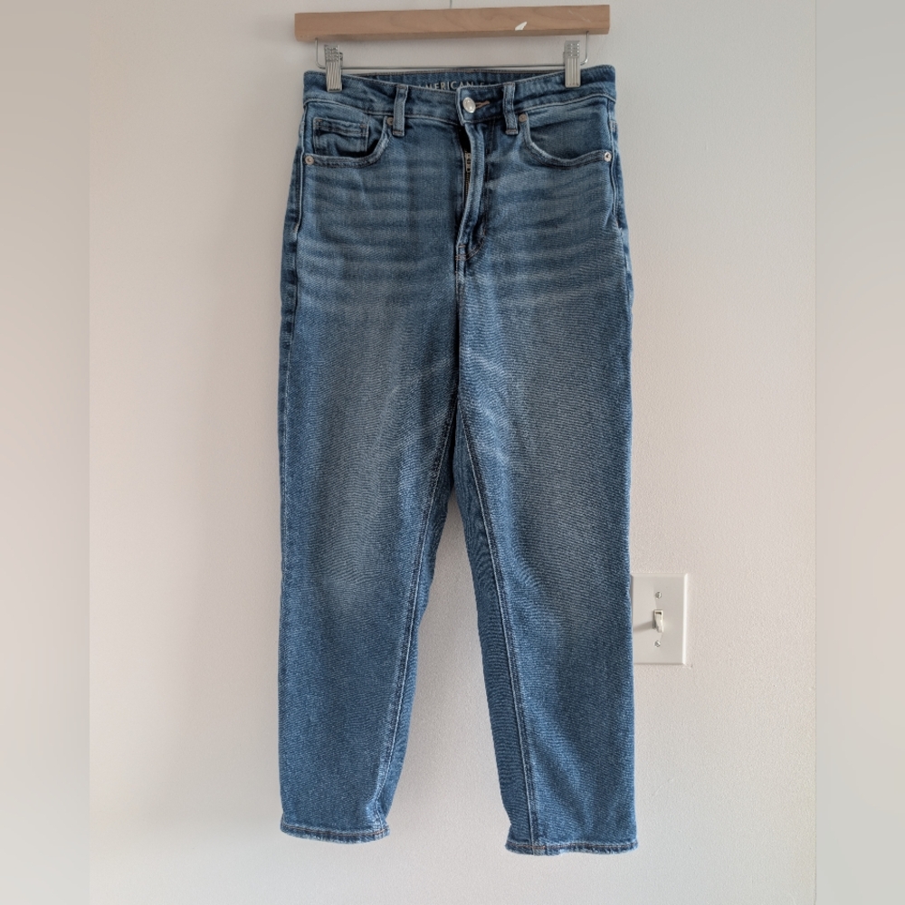 3/$30 American Eagle Extra Short High-rise Mom Jeans